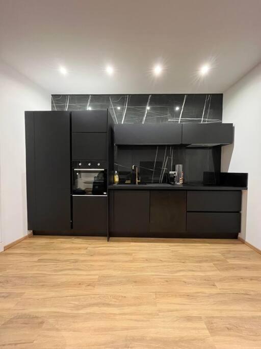 Appartement Haussmannien A 200M Des Halles. Narbonne Exterior photo